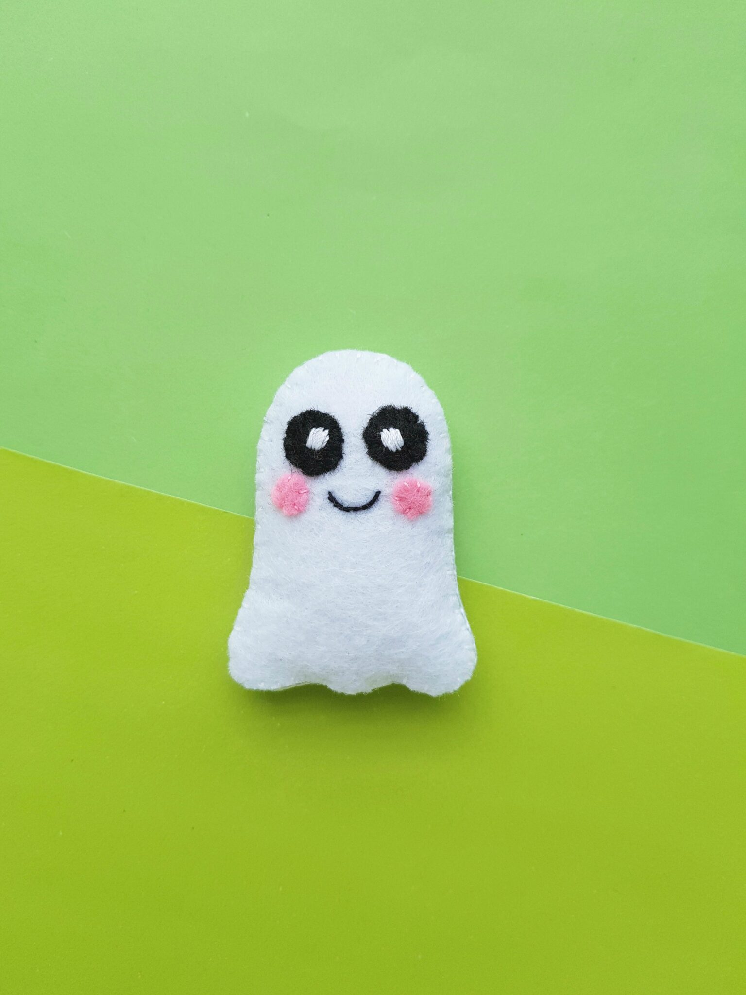 Felt Ghost Plush Craft - Whispered Inspirations